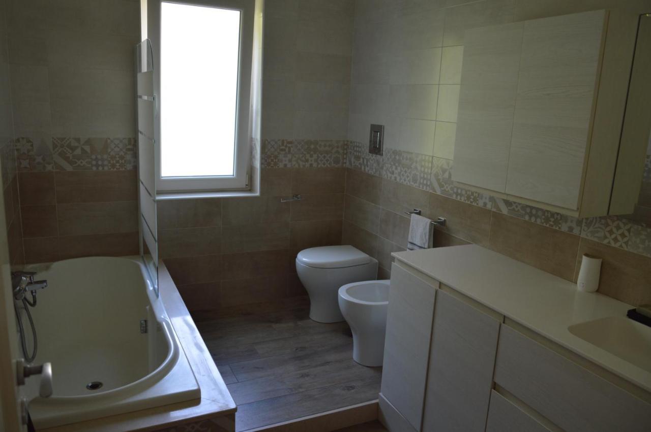 La Casa Di Barry Bed and Breakfast Pozzuoli Eksteriør billede